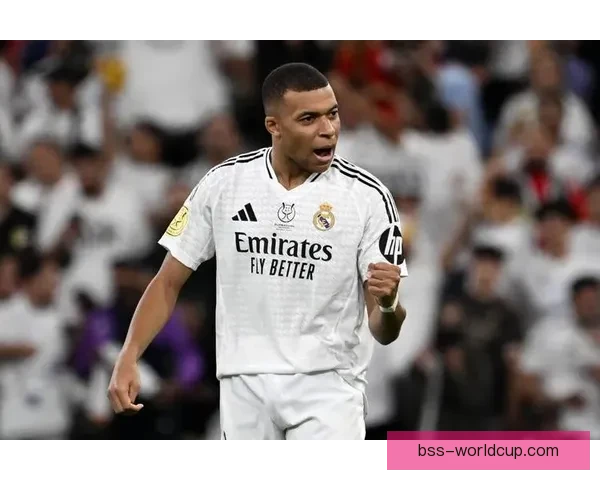 世体曝姆巴佩顺利通过驾考拿证